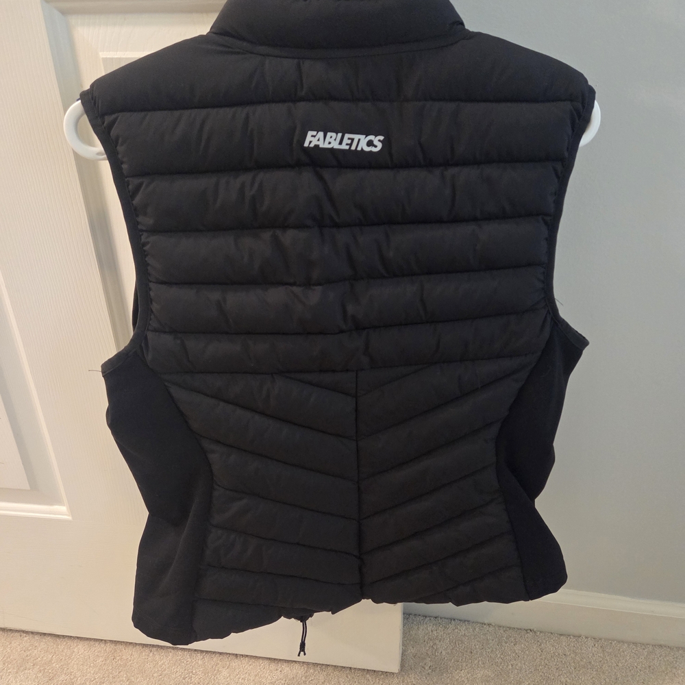 Fabletics Black Quilted Vest - Picture 3 of 3